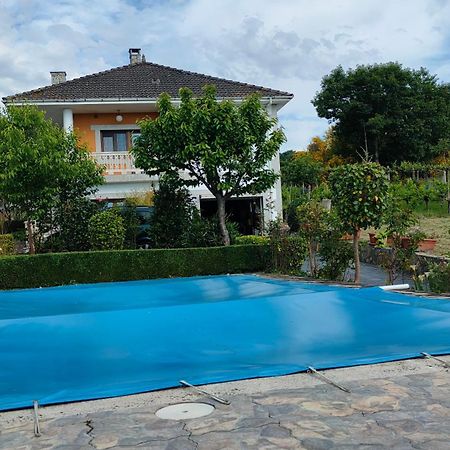 Villa Con Piscina En Panton Ribeira Sacra Galicia Ideal Para Familias Kültér fotó