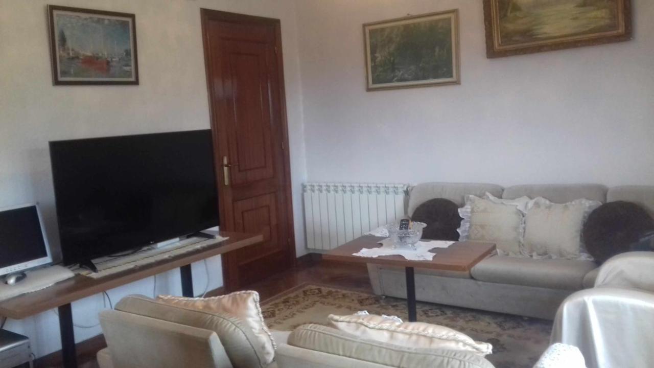 Villa Con Piscina En Panton Ribeira Sacra Galicia Ideal Para Familias Kültér fotó